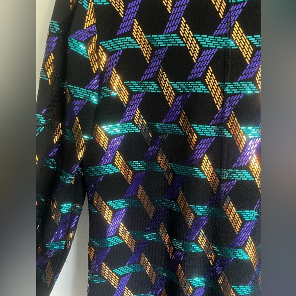 Vintage St.John 80’s Style Metallic Pattern Suit and Skirt Set Size 8 - Picture 12 of 12